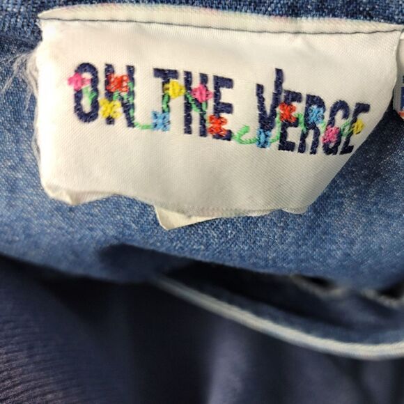 Vintage ON THE VERGE Top - Picture 8 of 9